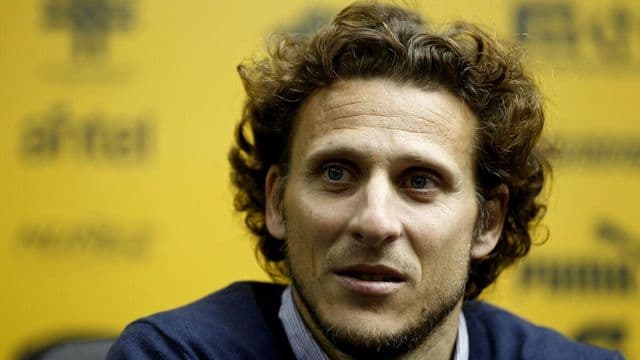 Forlán se ofreció para dirigir a Uruguay tras la eliminación en el Mundial