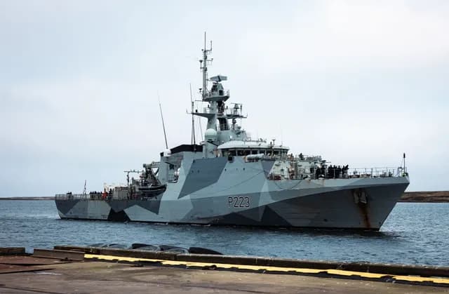 La Armada detectó el tránsito del HMS Medway por aguas argentinas sin comunicación previa