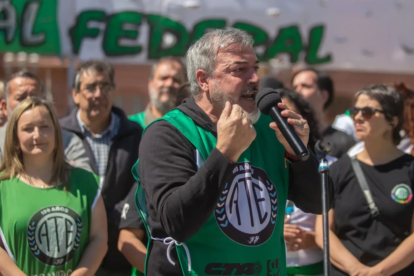 ATE ocupó la sede de la CNEA en protesta por el despido de casi 100 trabajadores
