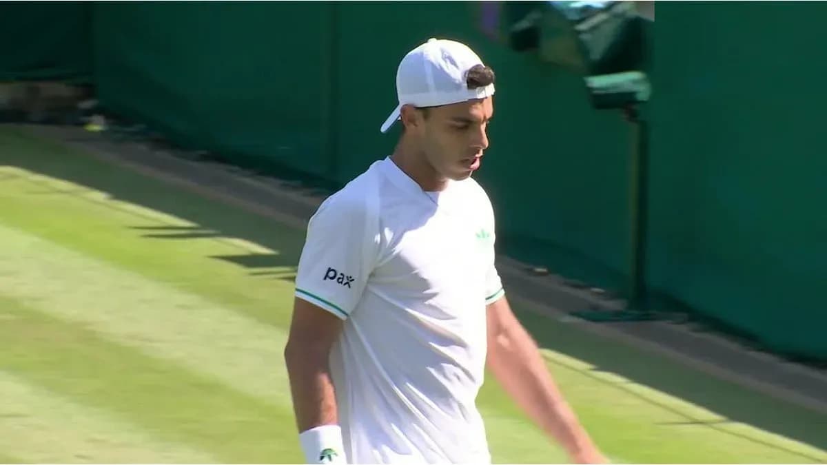 Wimbledon 2026: cuatro argentinos cayeron en primera ronda y solo quedan Navone y Sierra