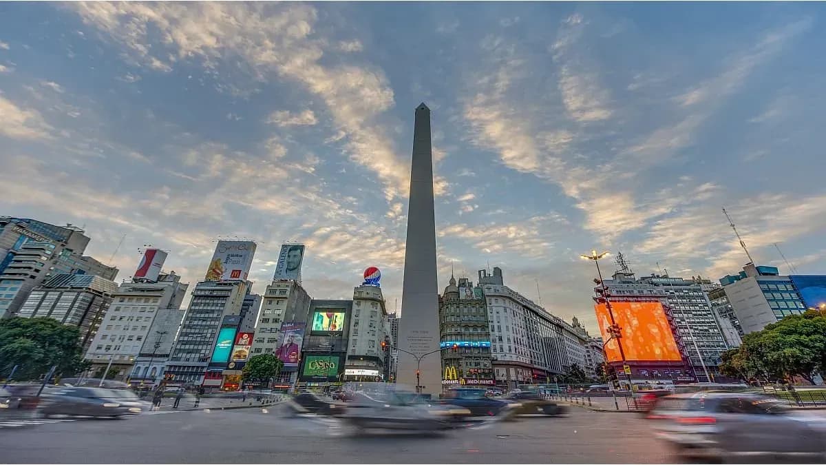 El fin de semana llega con frío y sin lluvia, pero antes el AMBA enfrenta tormentas y granizo