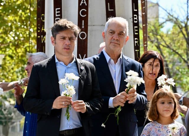 Kicillof homenajeó a Eva Perón a 74 años de su muerte y criticó al Gobierno nacional