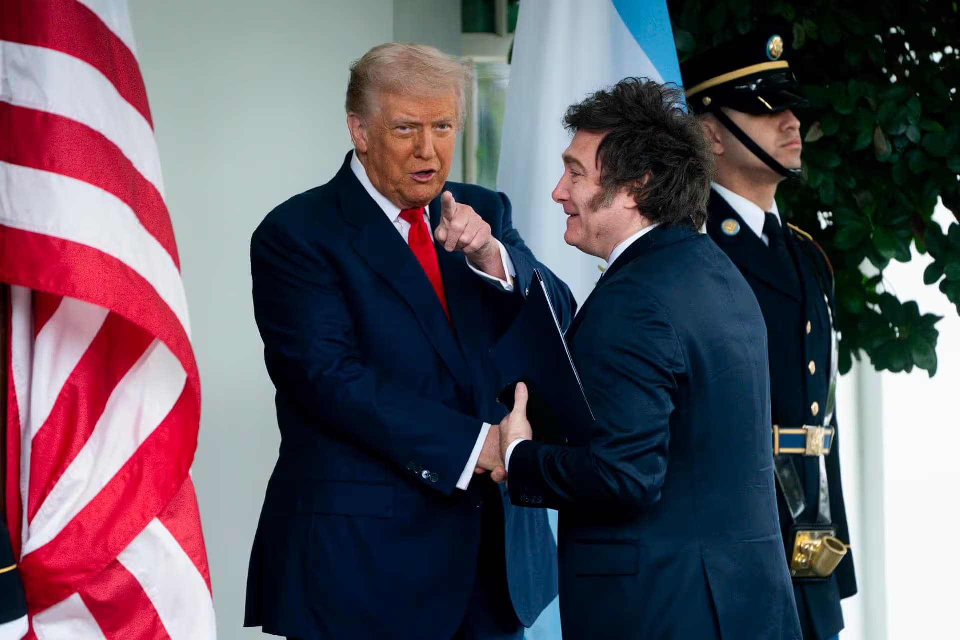 El Gobierno celebra que Argentina quedó en el piso arancelario del 10% fijado por Trump