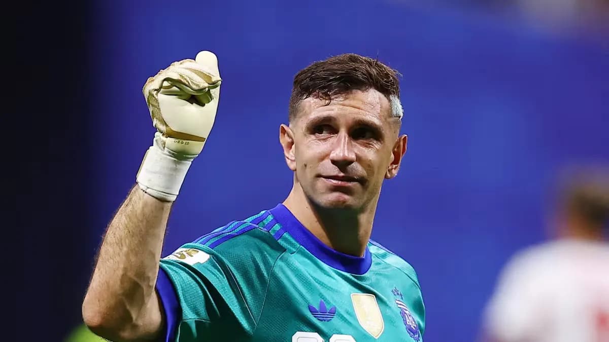 Dibu Martínez sembró dudas sobre su continuidad en la Selección tras la final perdida