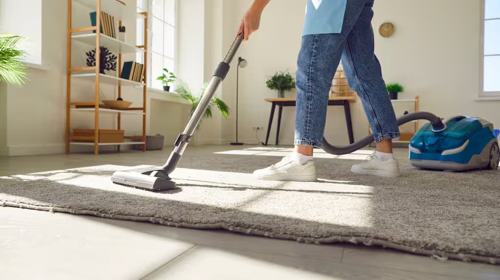 El personal de casas particulares tendrá un aumento del 1,4% en julio de 2026