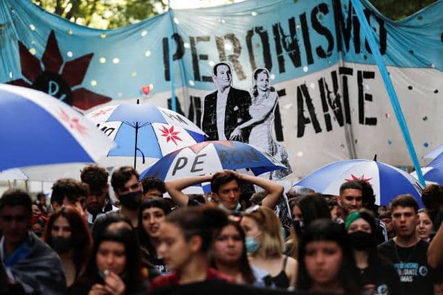 Sin PASO, el PJ busca un mecanismo interno para definir candidaturas en 2027